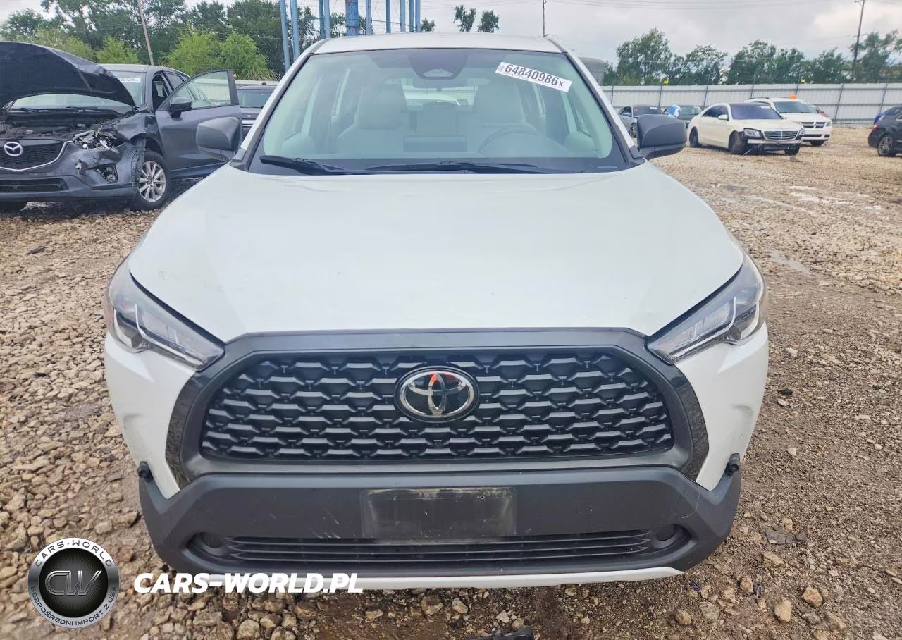 2023 Toyota Corolla Cross L VIN:7MUAAABGXPV045705 - 5