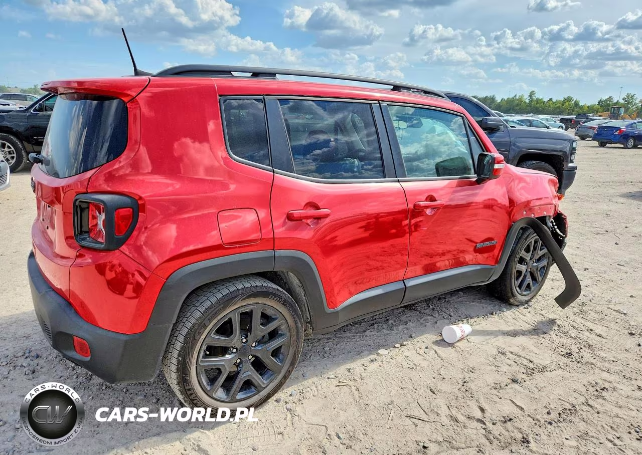2018 Jeep Renegade Latitude VIN:ZACCJABH1JPH33320 - 3