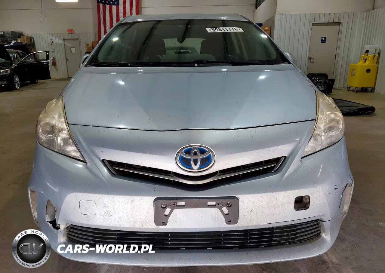 2014 Toyota Prius V Two VIN:JTDZN3EUXE3357018 - 5