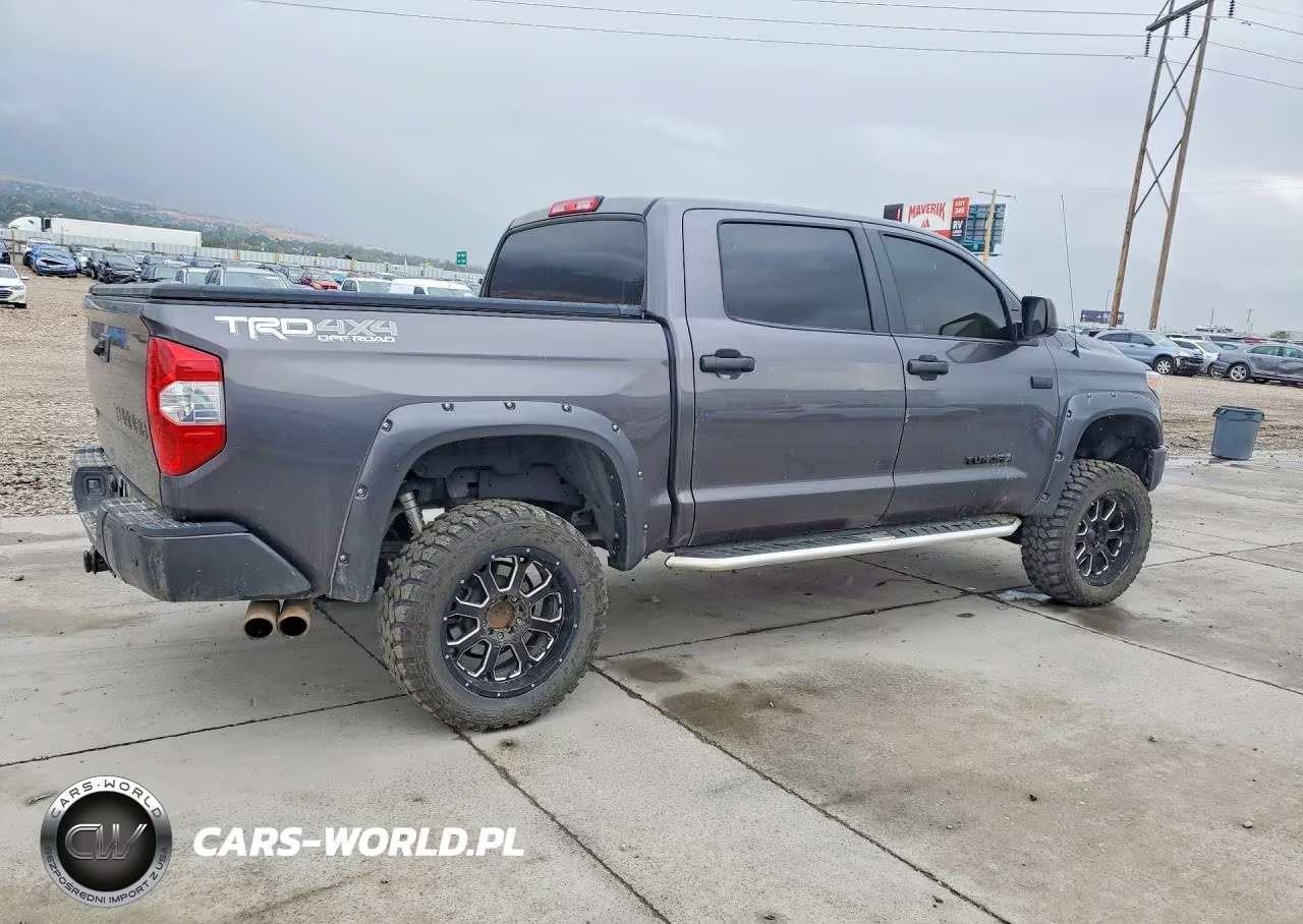 2018 Toyota Tundra Crewmax Sr5 VIN:5TFDW5F14JX701453 - 3