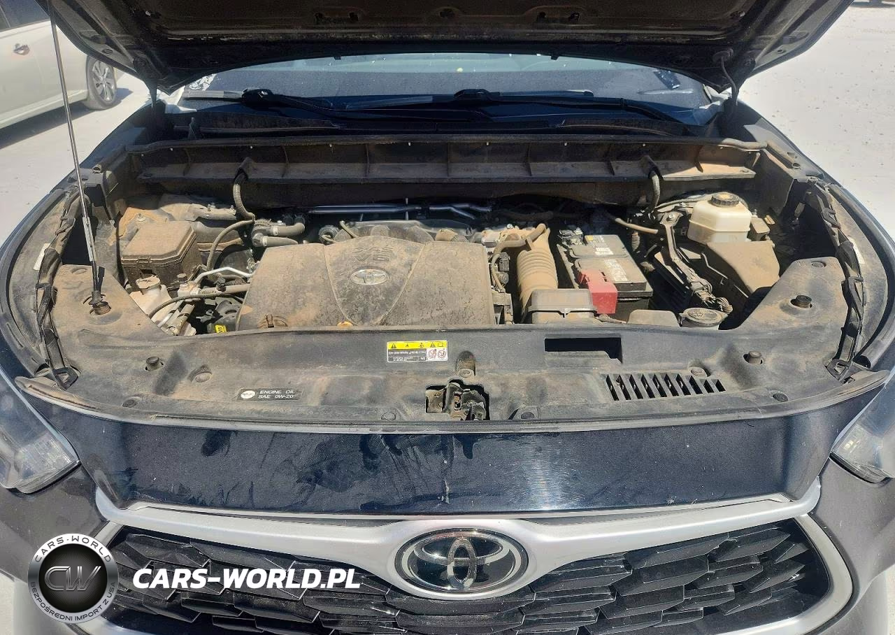 2022 Toyota Highlander Xle VIN:5TDGZRAH1NS549045 - 12