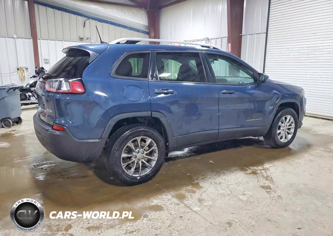 2020 Jeep Cherokee Latitude VIN:1C4PJMCB3LD651944 - 3