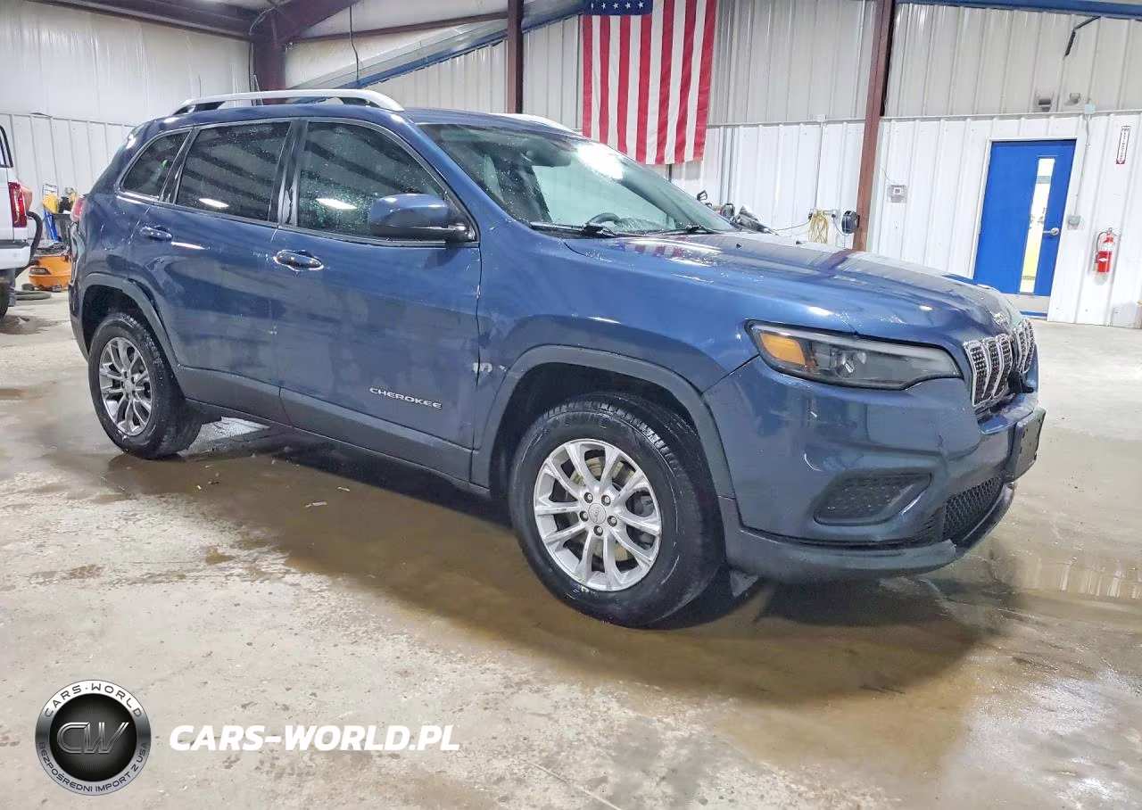 2020 Jeep Cherokee Latitude VIN:1C4PJMCB3LD651944 - 4