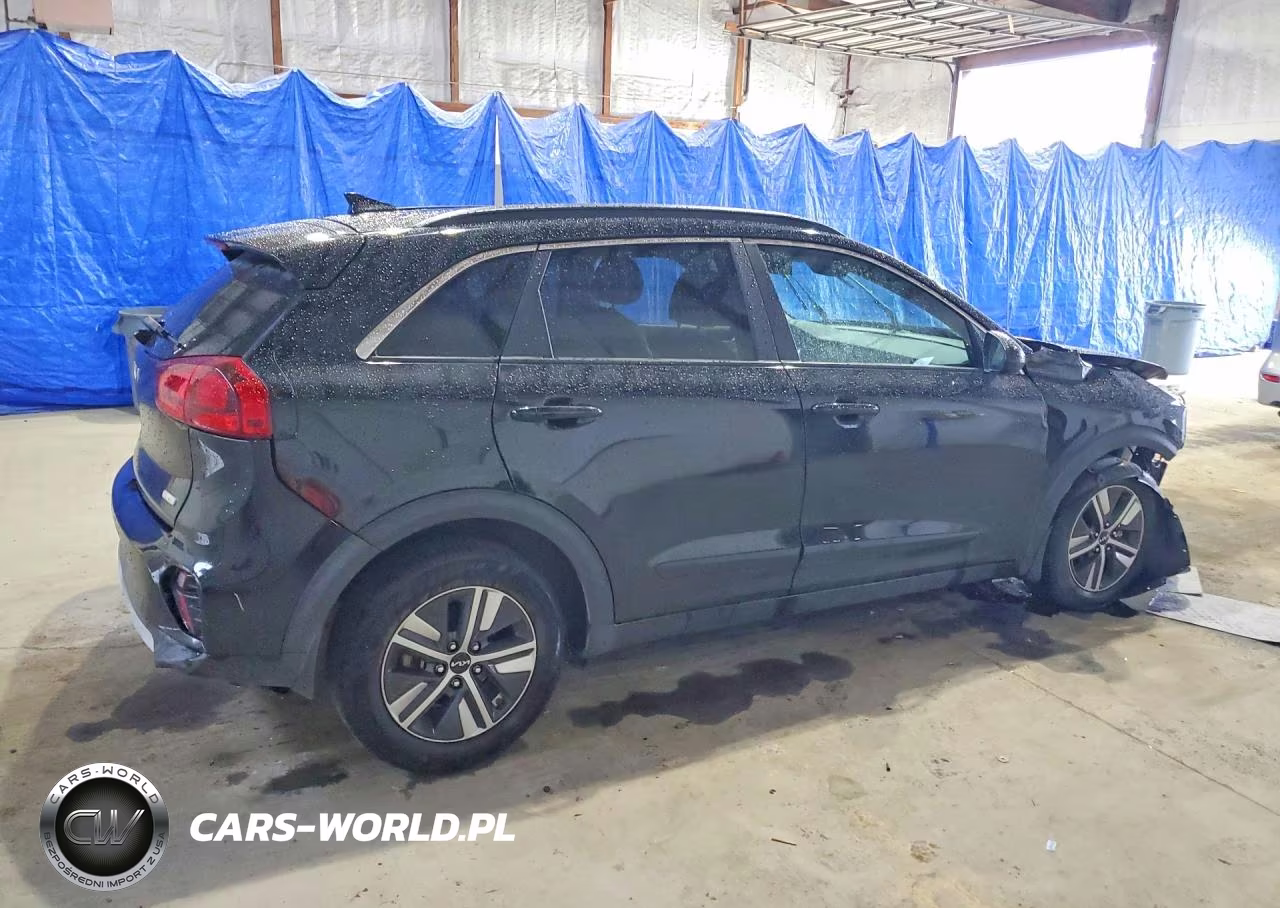 2022 Kia Niro Lxs Special Edition VIN:KNDCB3LC9N5510145 - 3