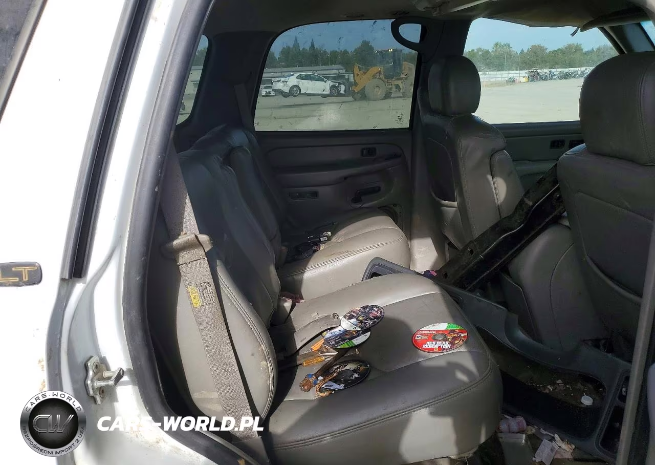 2005 Chevrolet Tahoe K1500 VIN:1GNEK13T85J152211 - 11