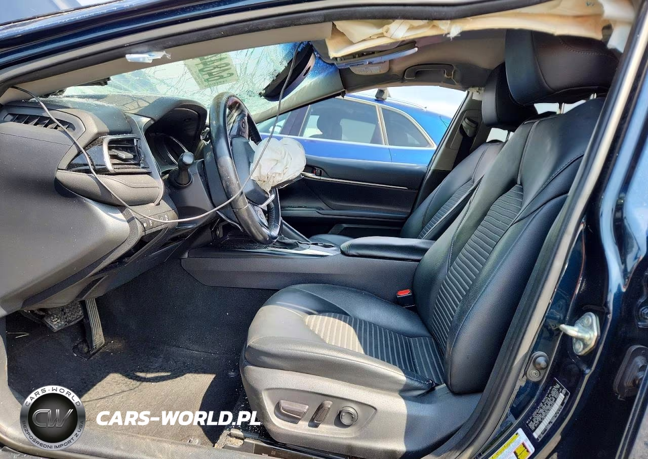 2020 Toyota Camry Se VIN:4T1G11AK9LU897510 - 7