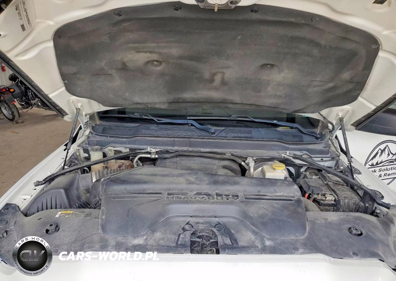 2020 Ram 2500 Tradesman VIN:3C6UR5HJ2LG100609 - 11
