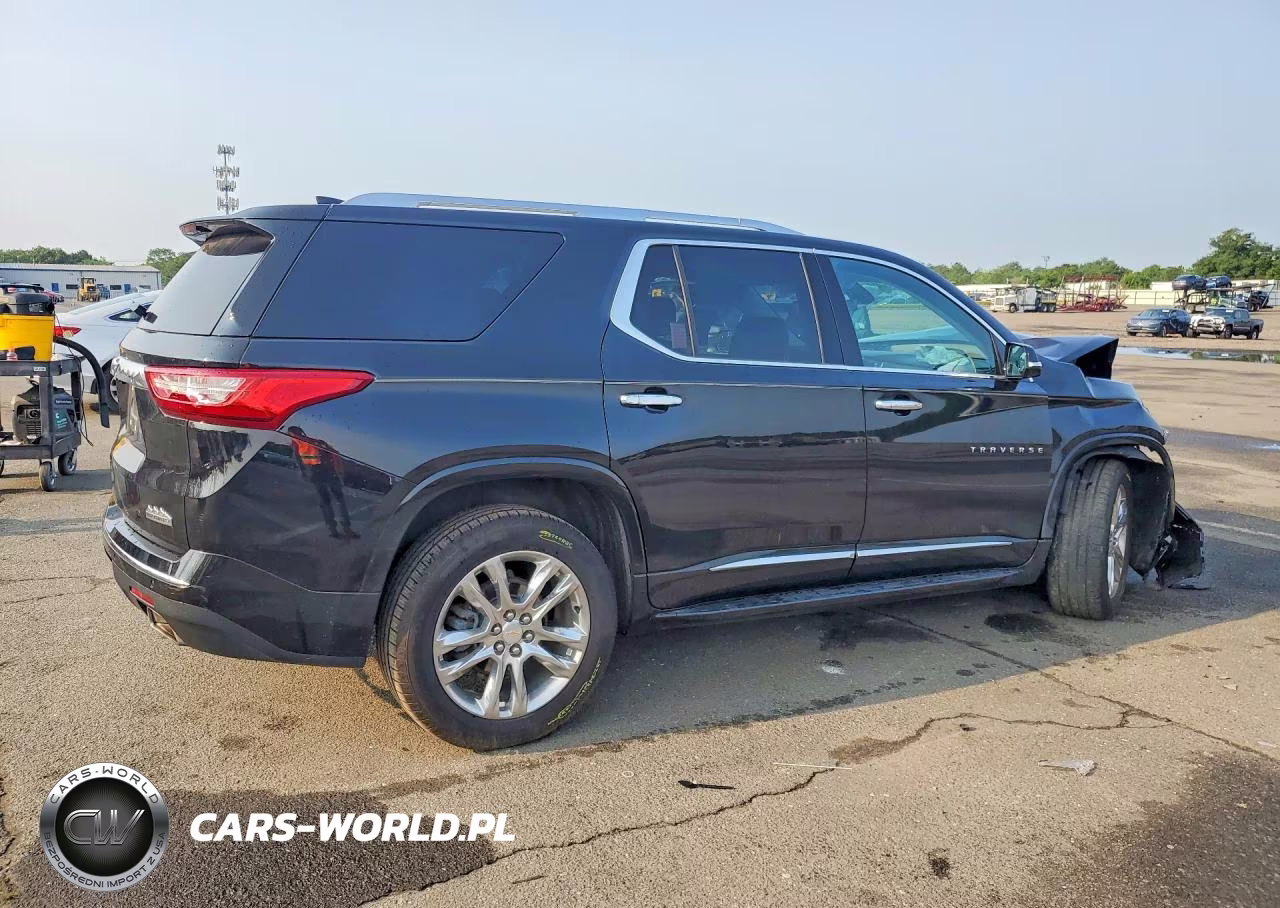 2019 Chevrolet Traverse High Country VIN:1GNEVJKW6KJ206149 - 3