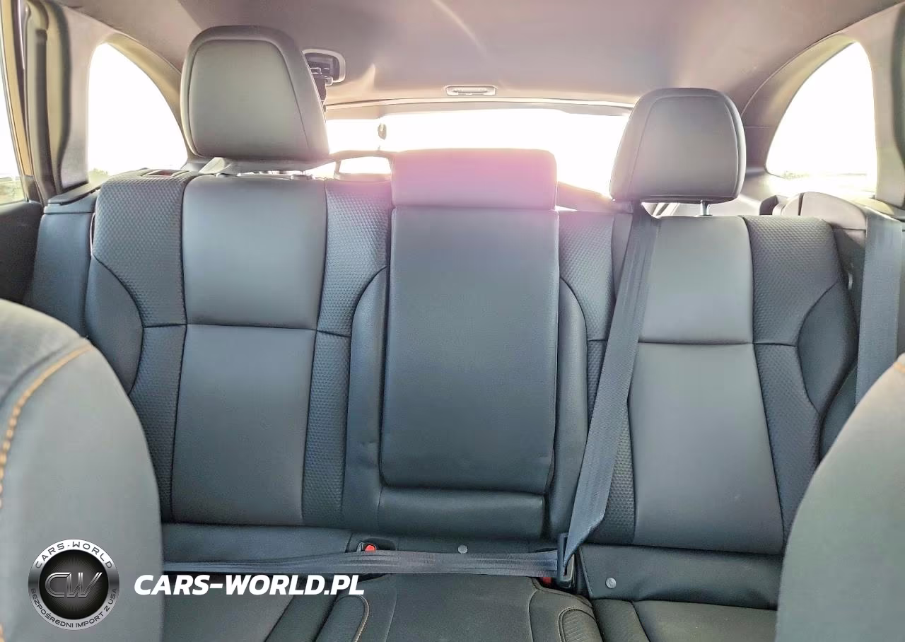 2024 Subaru Outback Wilderness VIN:4S4BTGUD7R3112971 - 10