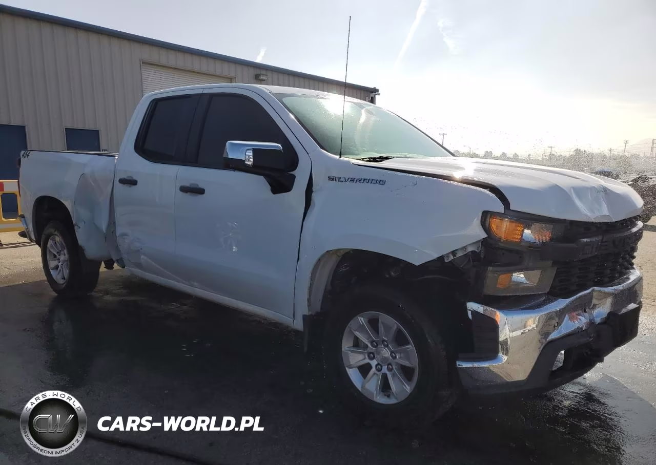 2019 Chevrolet Silverado C1500 VIN:1GCRWAEH9KZ311757 - 4