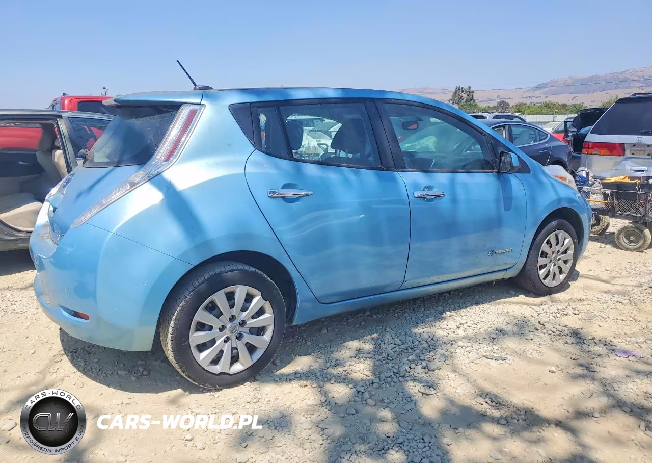 2015 Nissan Leaf S VIN:1N4AZ0CP6FC320410 - 3