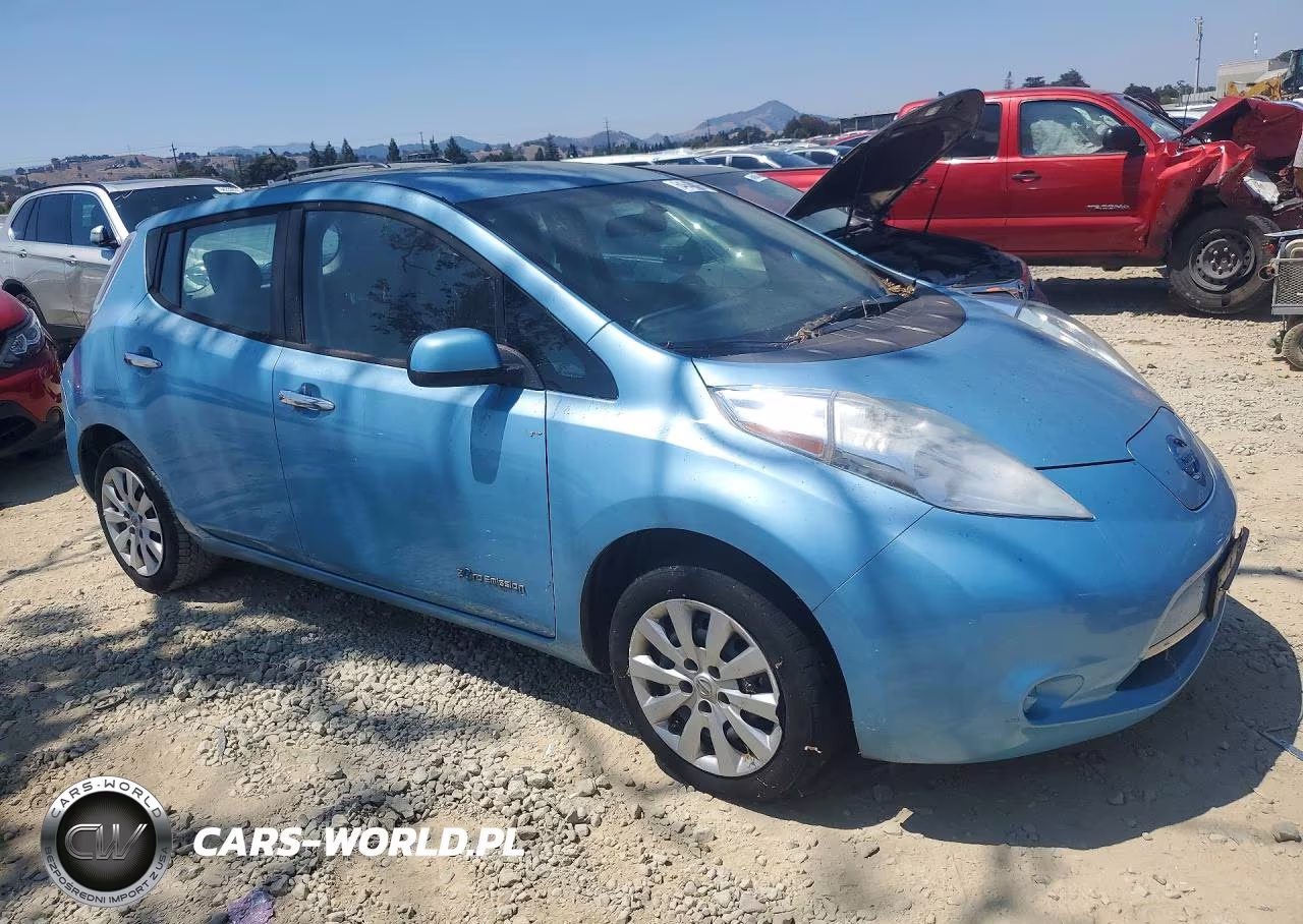 2015 Nissan Leaf S VIN:1N4AZ0CP6FC320410 - 4