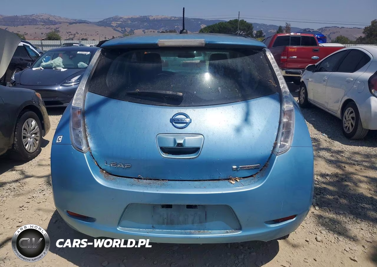 2015 Nissan Leaf S VIN:1N4AZ0CP6FC320410 - 6