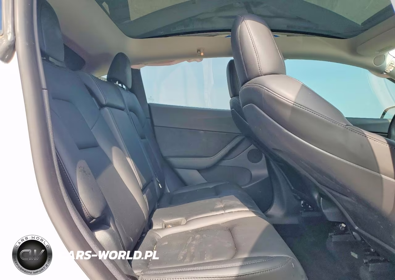 2022 Tesla Model Y VIN:7SAYGAEE6NF518991 - 10