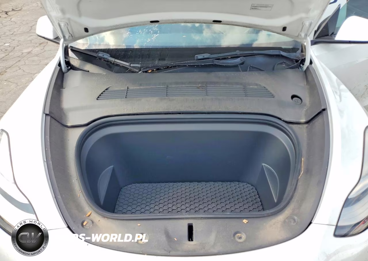 2022 Tesla Model Y VIN:7SAYGAEE6NF518991 - 11