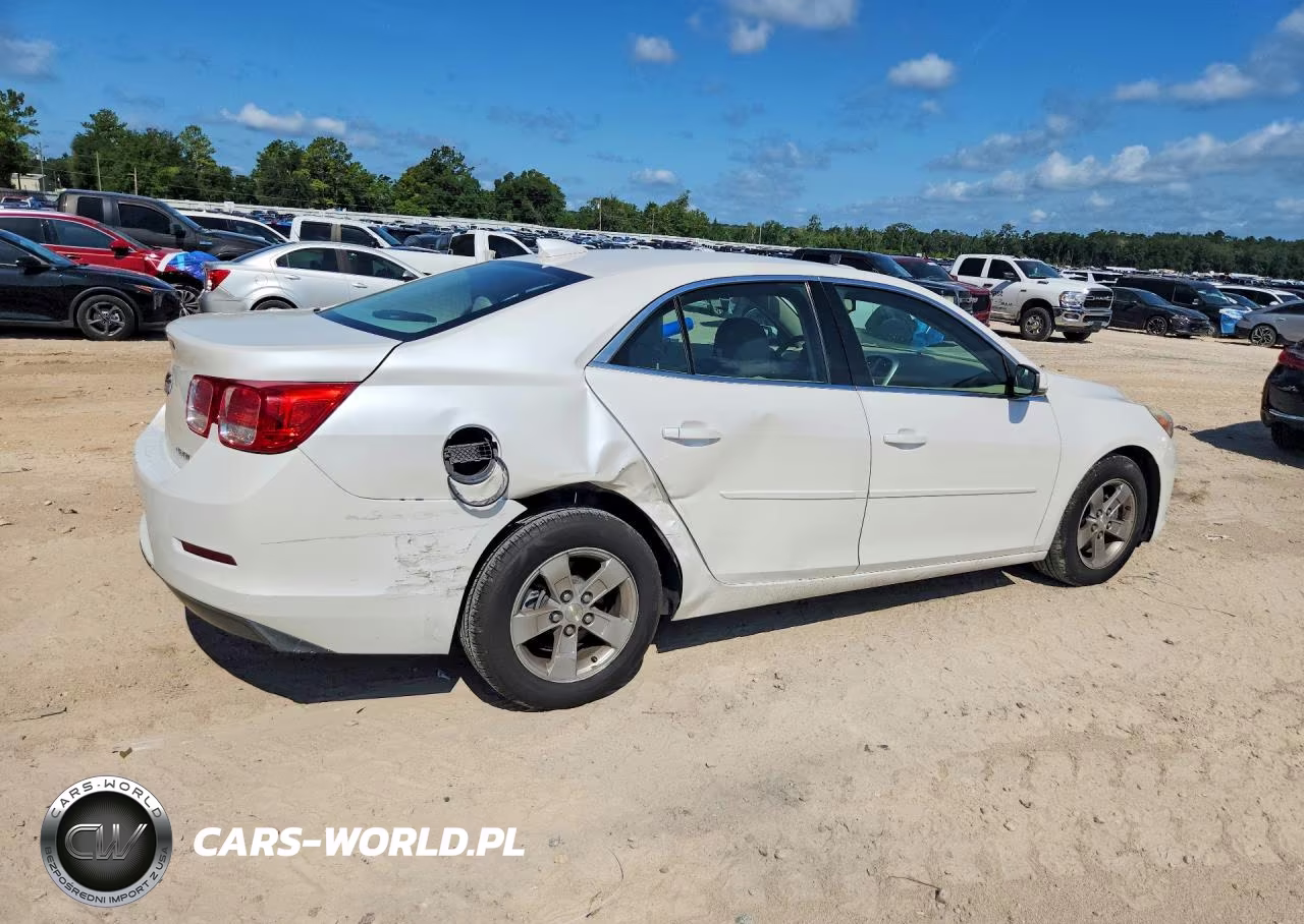 2015 Chevrolet Malibu 1Lt VIN:1G11C5SL9FU137500 - 3