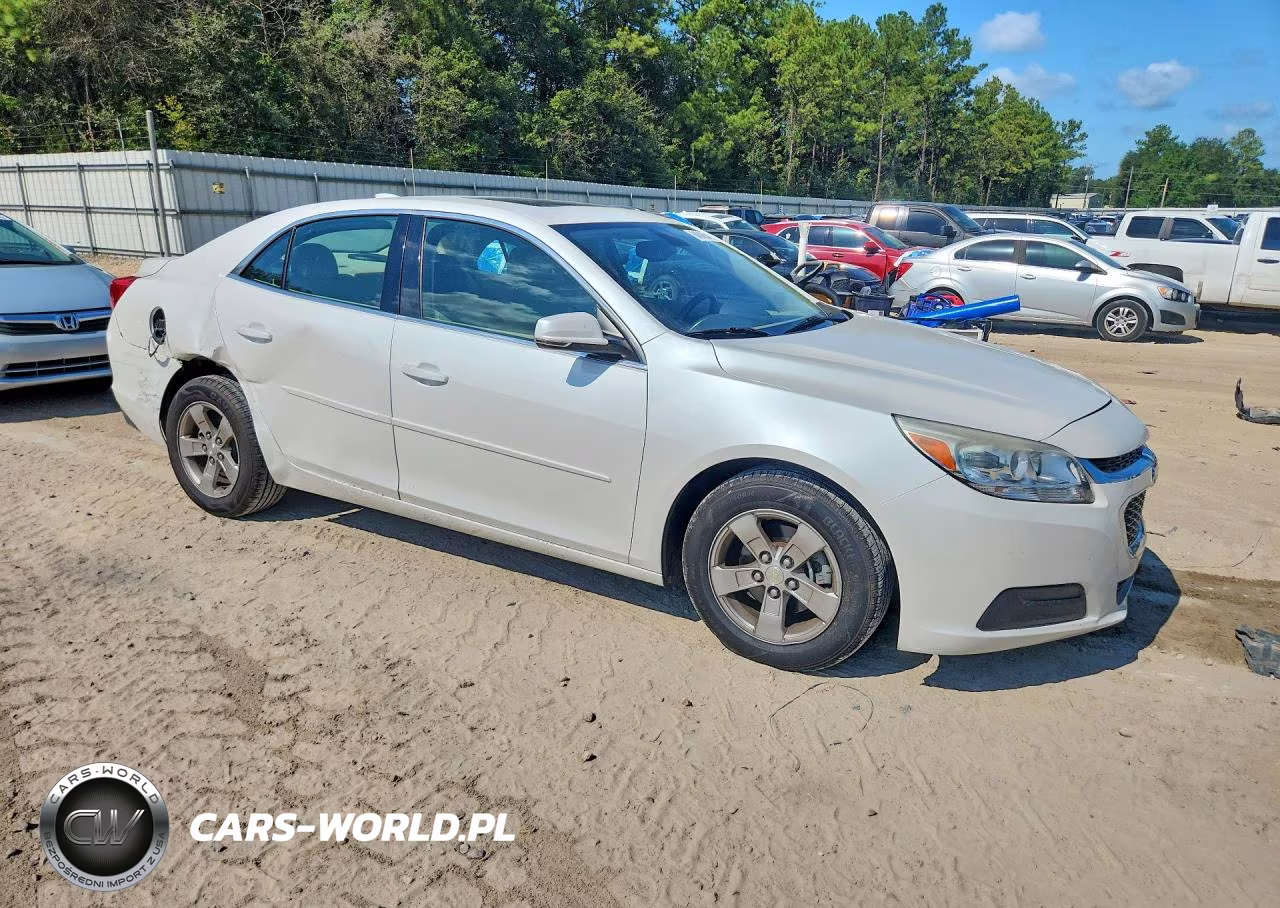 2015 Chevrolet Malibu 1Lt VIN:1G11C5SL9FU137500 - 4