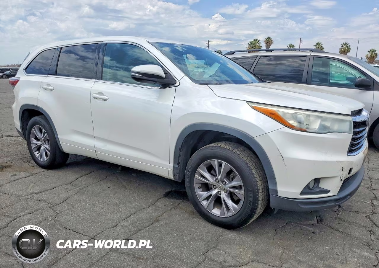 2015 Toyota Highlander Le Plus VIN:5TDZKRFH5FS081098 - 4