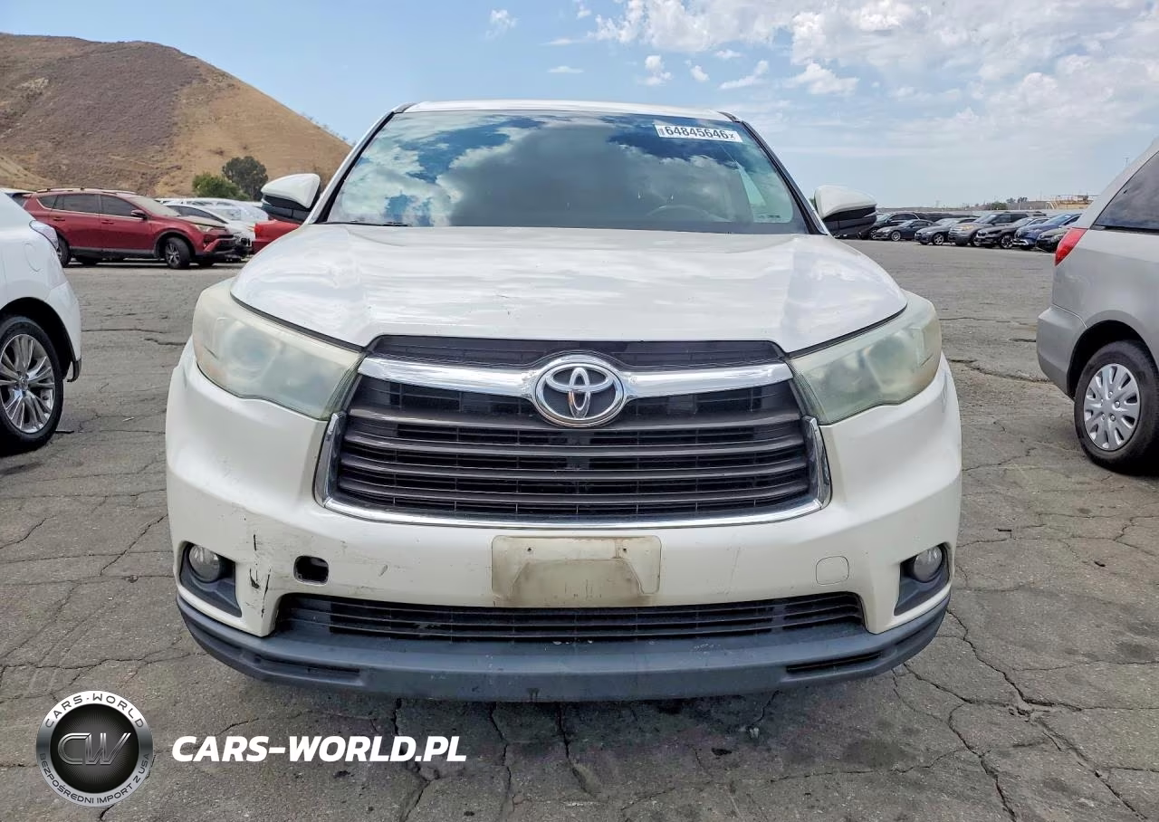 2015 Toyota Highlander Le Plus VIN:5TDZKRFH5FS081098 - 5