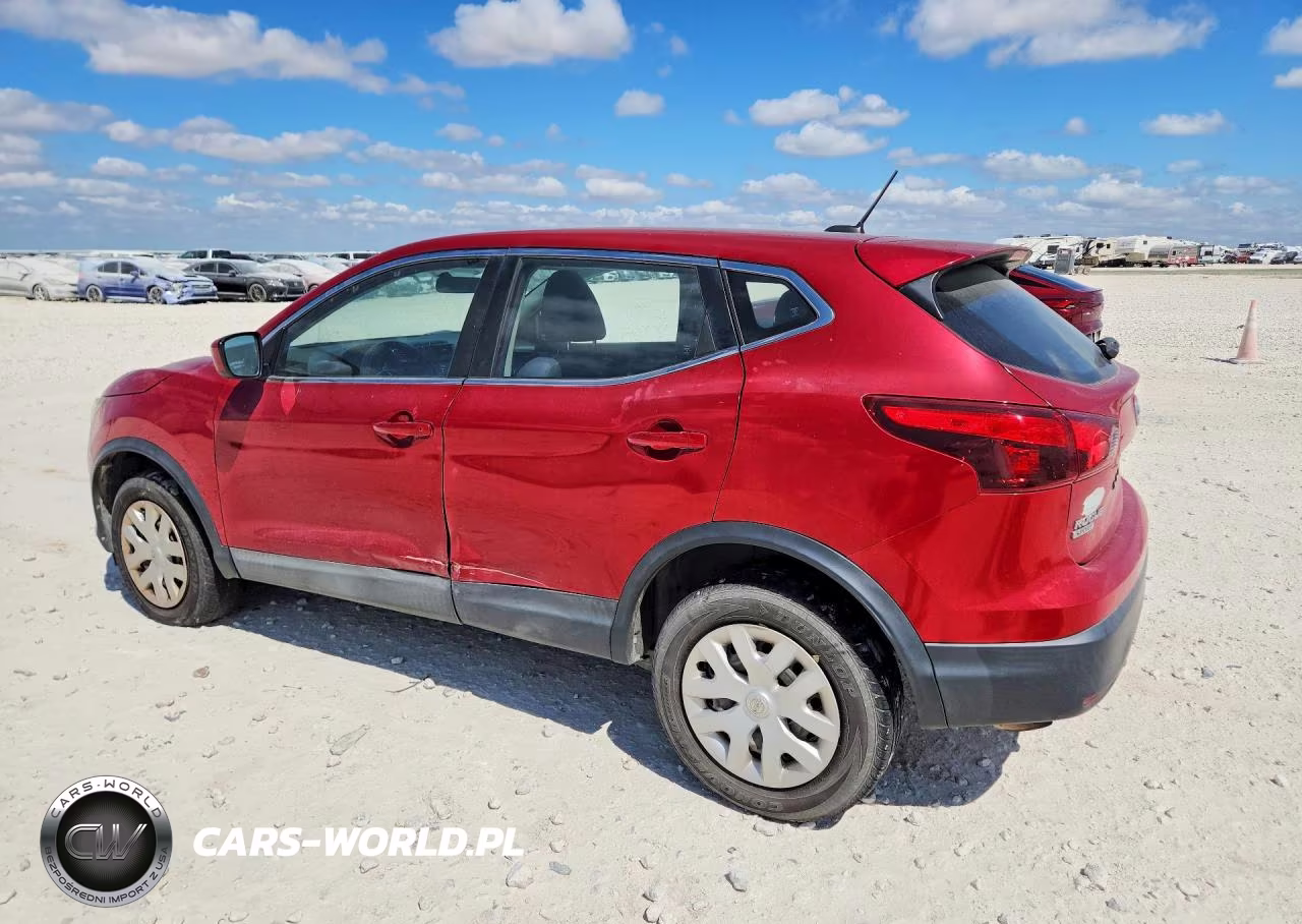 2018 Nissan Rogue Sport S VIN:JN1BJ1CR6JW259518 - 2