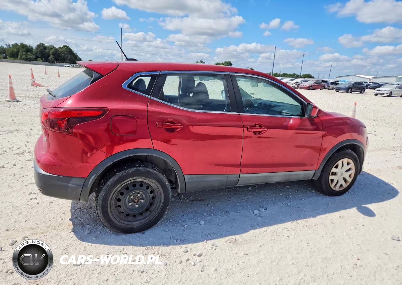 2018 Nissan Rogue Sport S VIN:JN1BJ1CR6JW259518 - 3