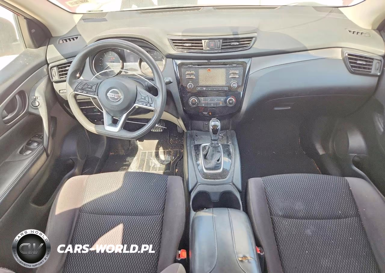 2018 Nissan Rogue Sport S VIN:JN1BJ1CR6JW259518 - 8