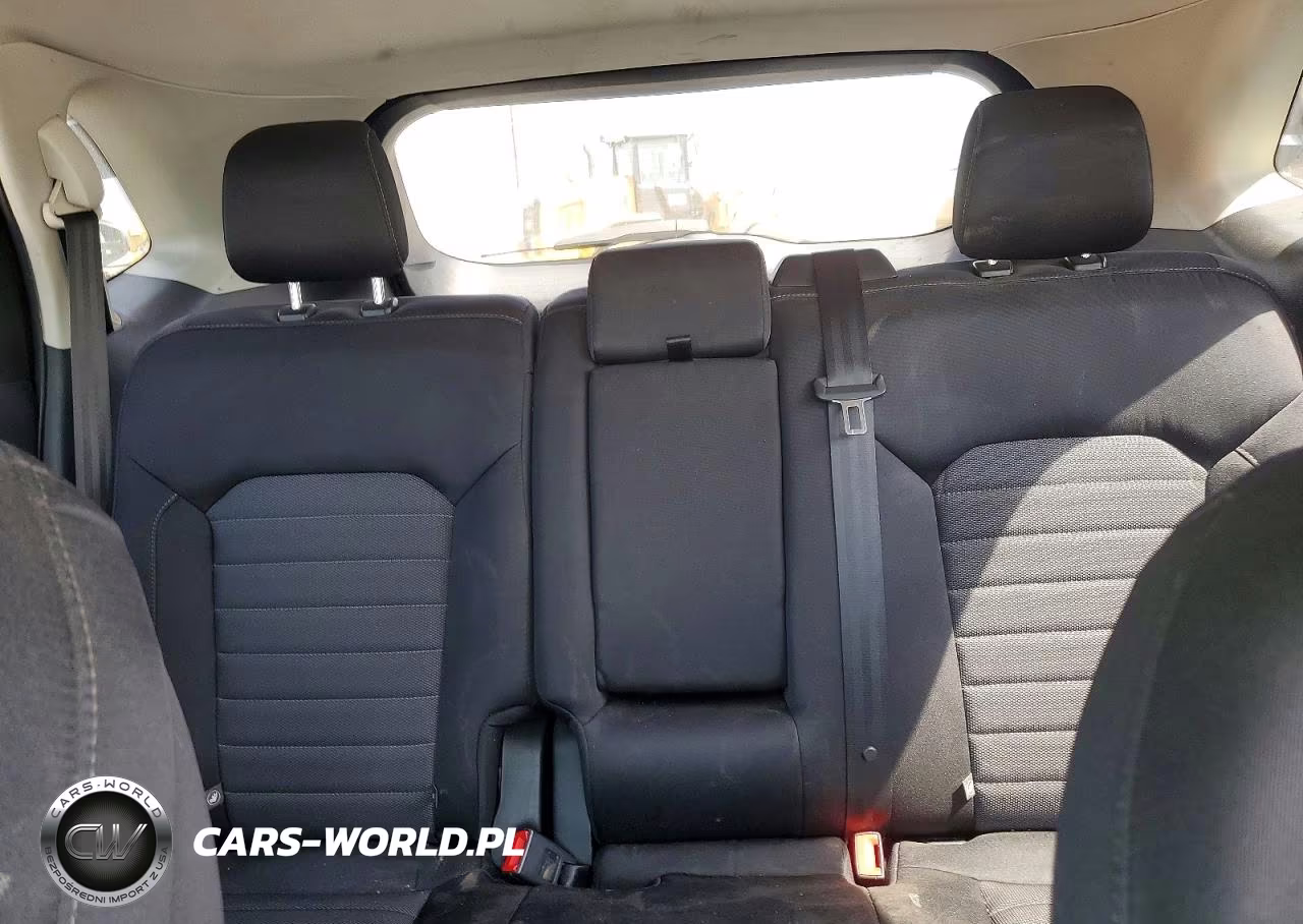 2017 Ford Edge Se VIN:2FMPK3G93HBB17043 - 10