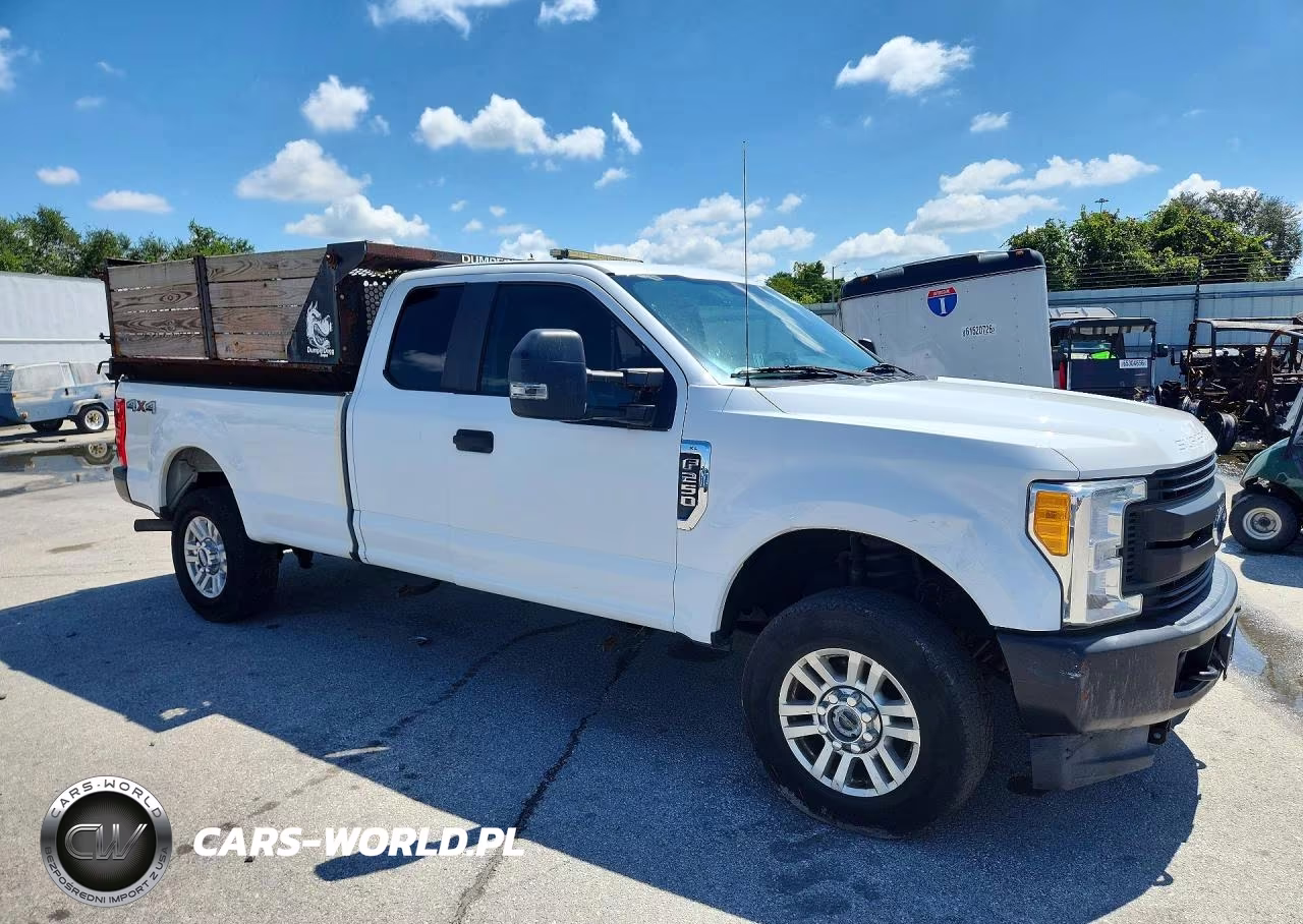 2017 Ford F250 Super Duty VIN:1FT7X2B66HED00616 - 4