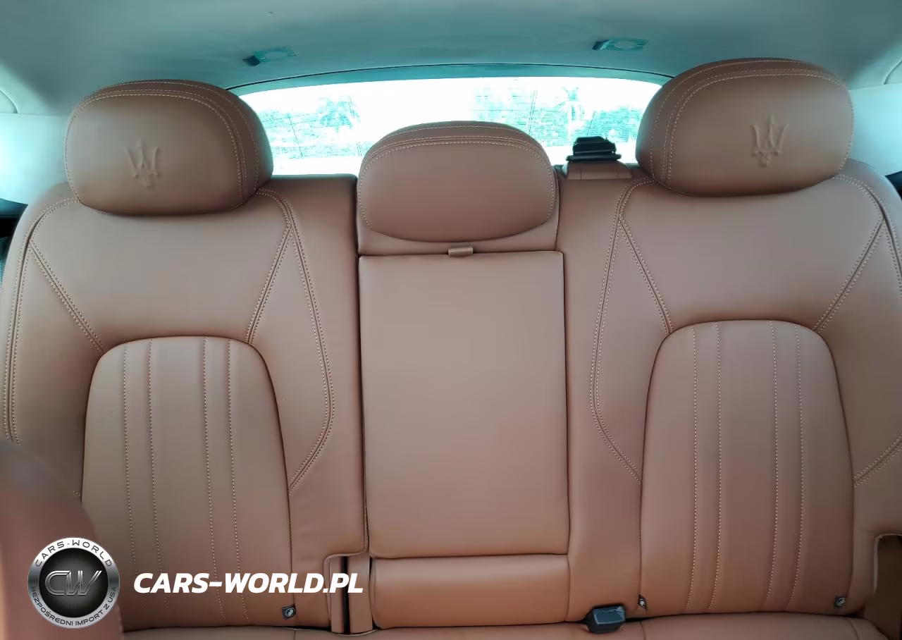 2022 Maserati Levante Base VIN:ZN661XUA4NX394635 - 10