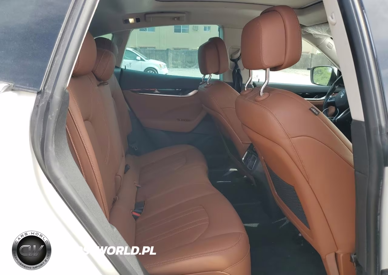2022 Maserati Levante Base VIN:ZN661XUA4NX394635 - 11