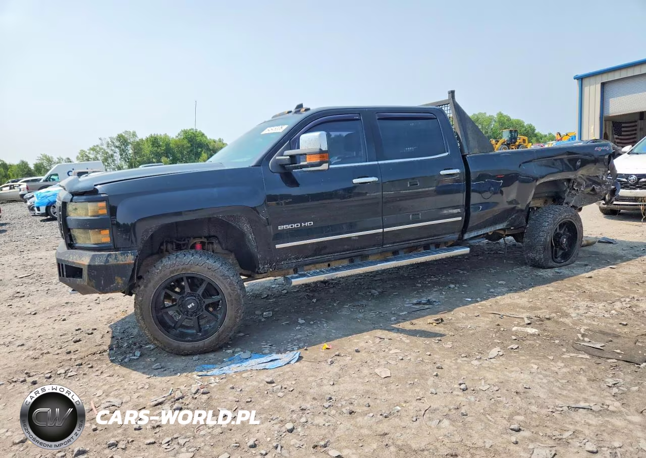 2015 Chevrolet Silverado K2500 Heavy Duty Ltz – zdjęcie 1 z 12