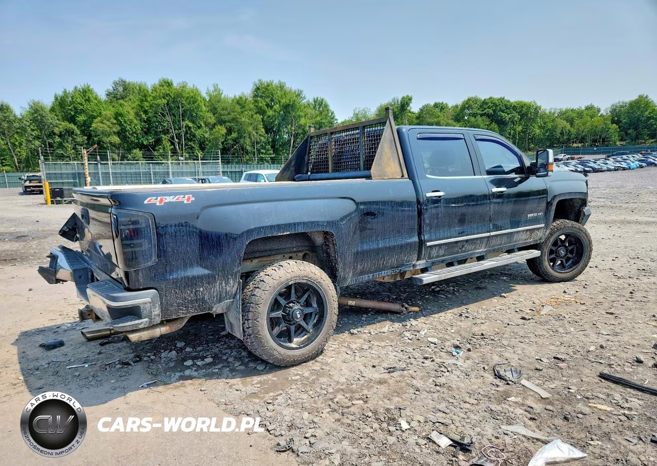 2015 Chevrolet Silverado K2500 Heavy Duty Ltz VIN:1GC1KWEG2FF547011 - 3