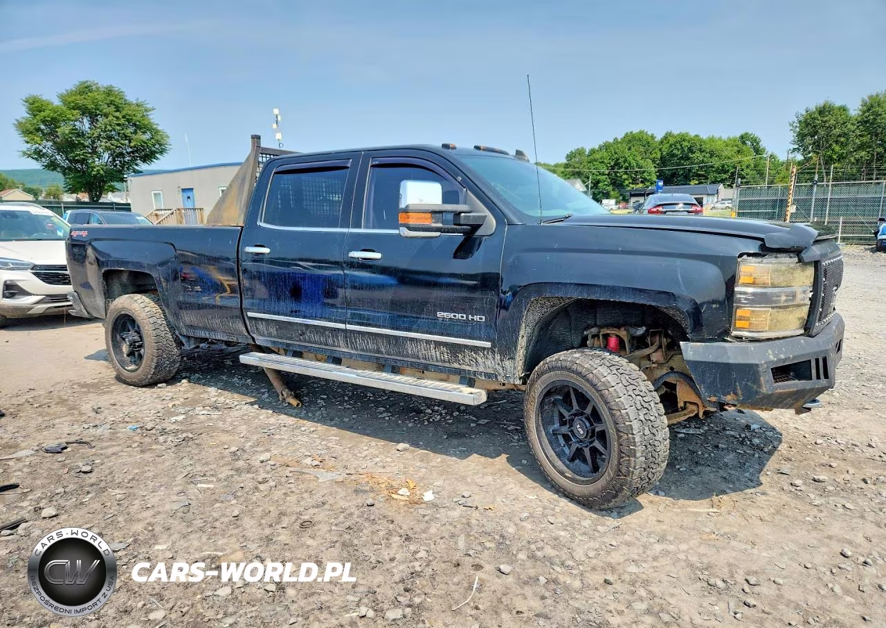 2015 Chevrolet Silverado K2500 Heavy Duty Ltz VIN:1GC1KWEG2FF547011 - 4