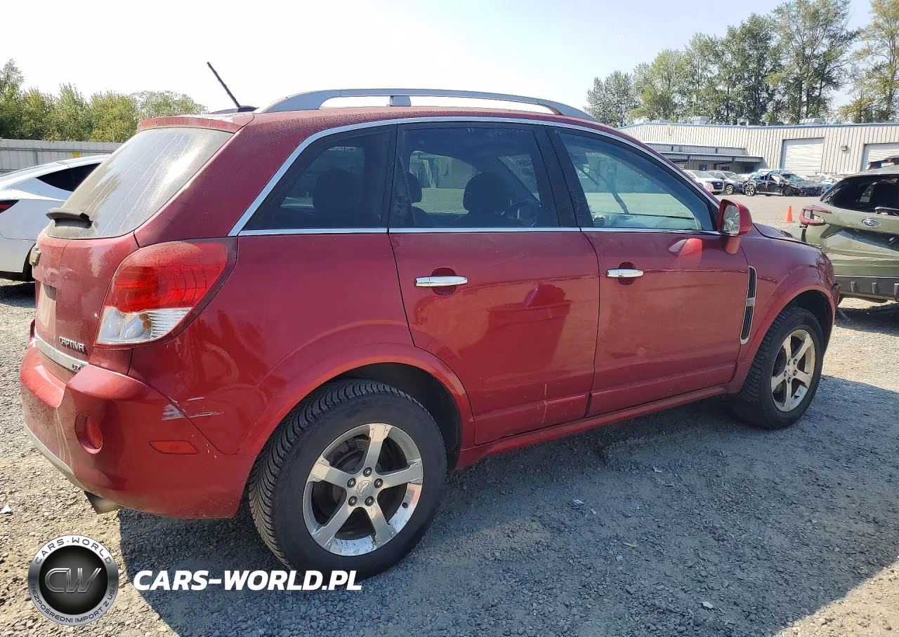 2012 Chevrolet Captiva Sport VIN:3GNFL4E57CS644466 - 3