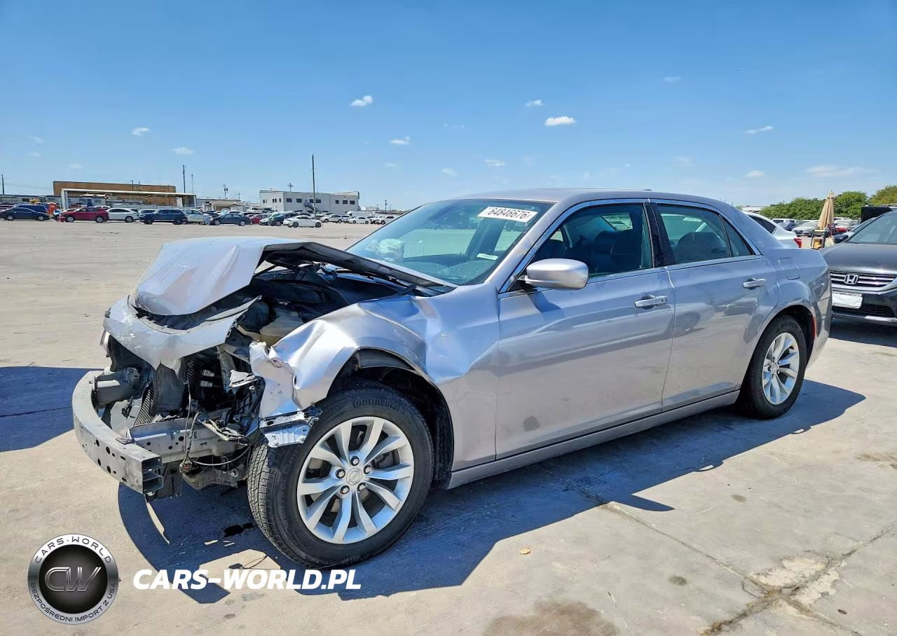 2016 Chrysler 300 Limited