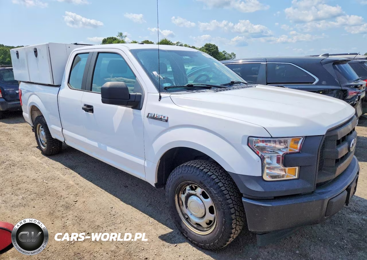 2017 Ford F150 Super Cab VIN:1FTEX1CF0HKD34021 - 4