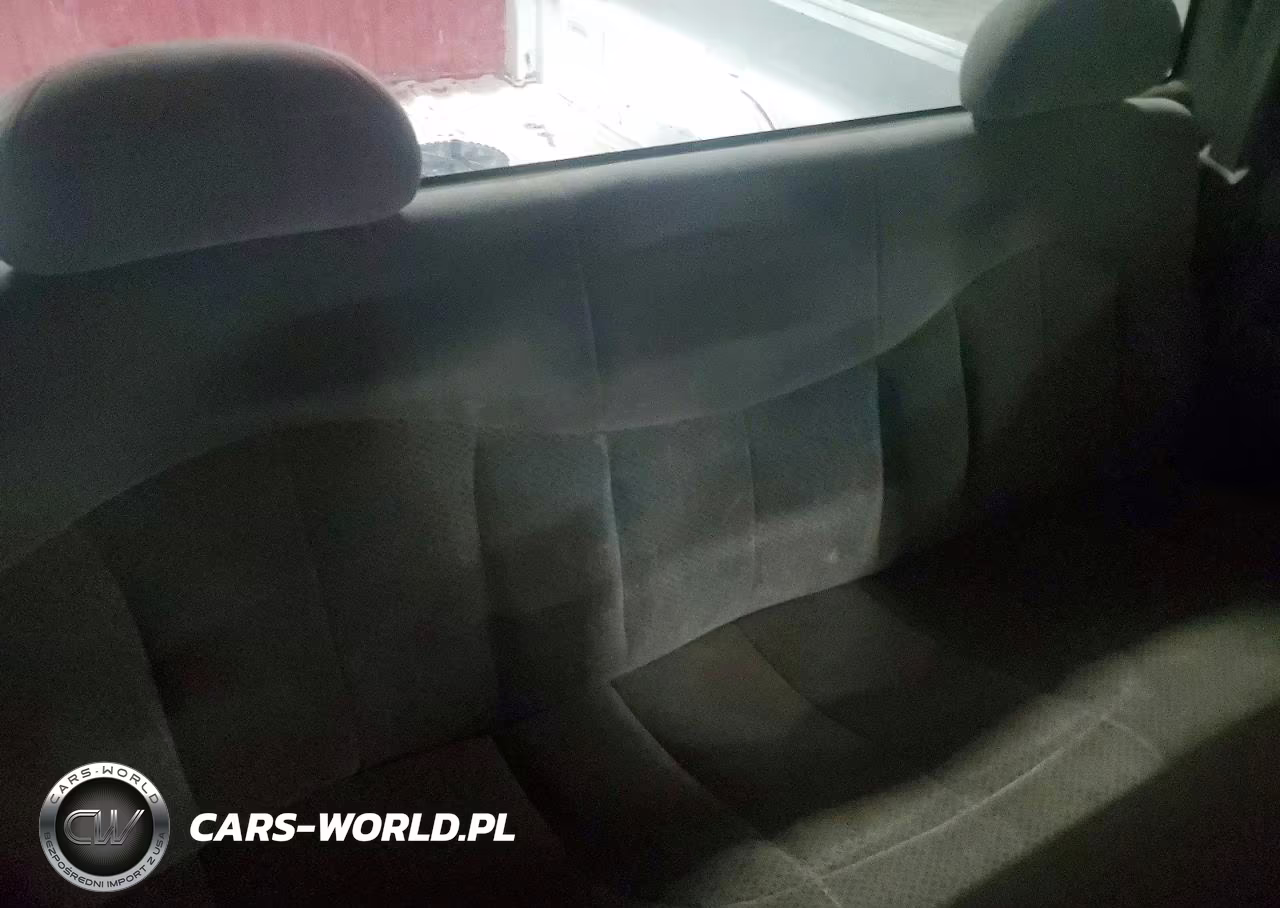 1999 Chevrolet Silverado K2500 VIN:1GCGK29U7XZ210854 - 10
