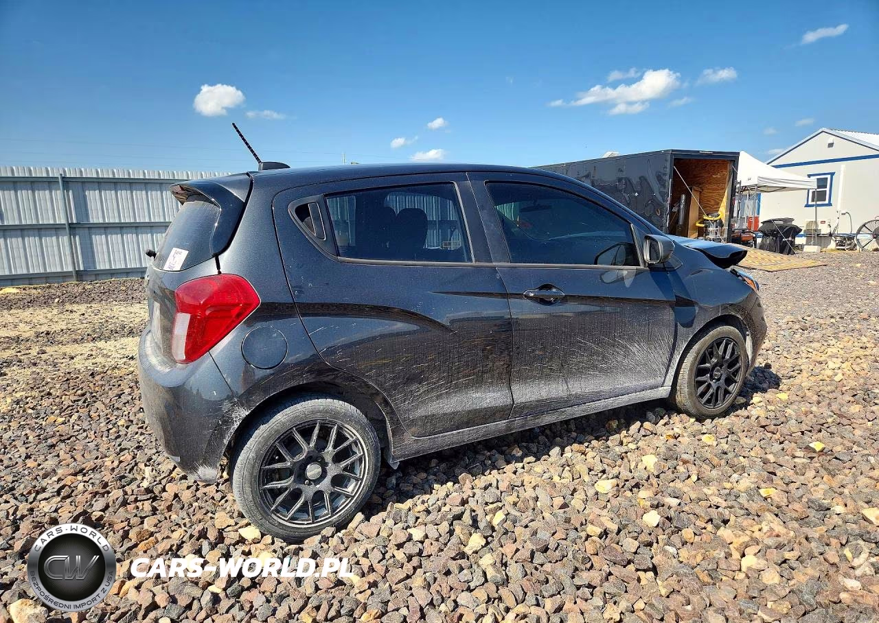 2020 Chevrolet Spark Ls VIN:KL8CB6SA1LC474454 - 3