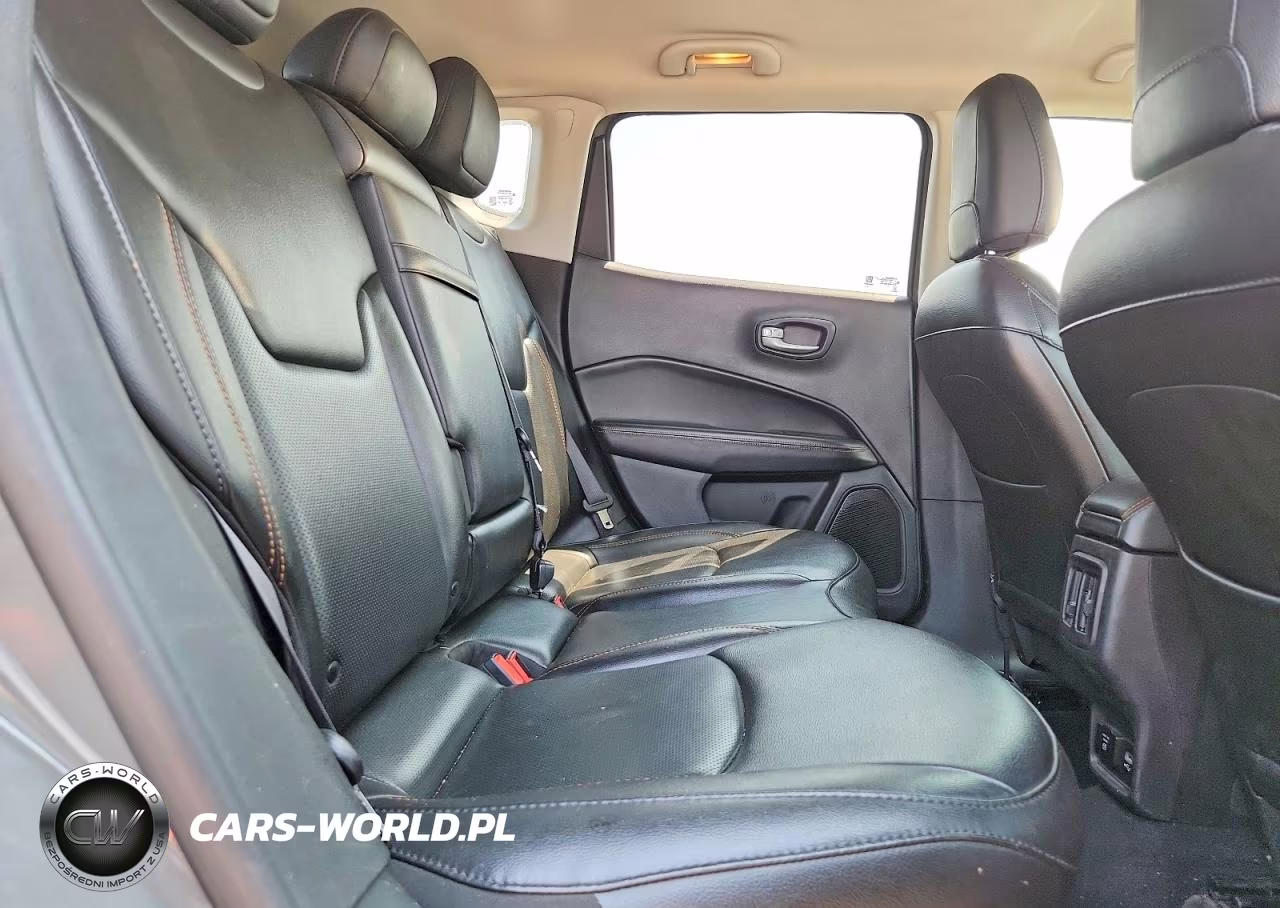 2019 Jeep Compass Limited VIN:3C4NJDCB1KT673053 - 11