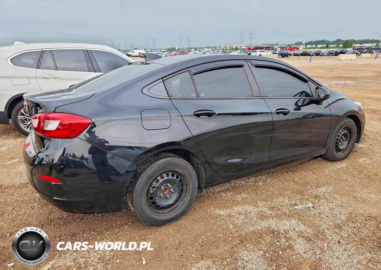 2018 Chevrolet Cruze Ls VIN:1G1BC5SM6J7210620 - 3