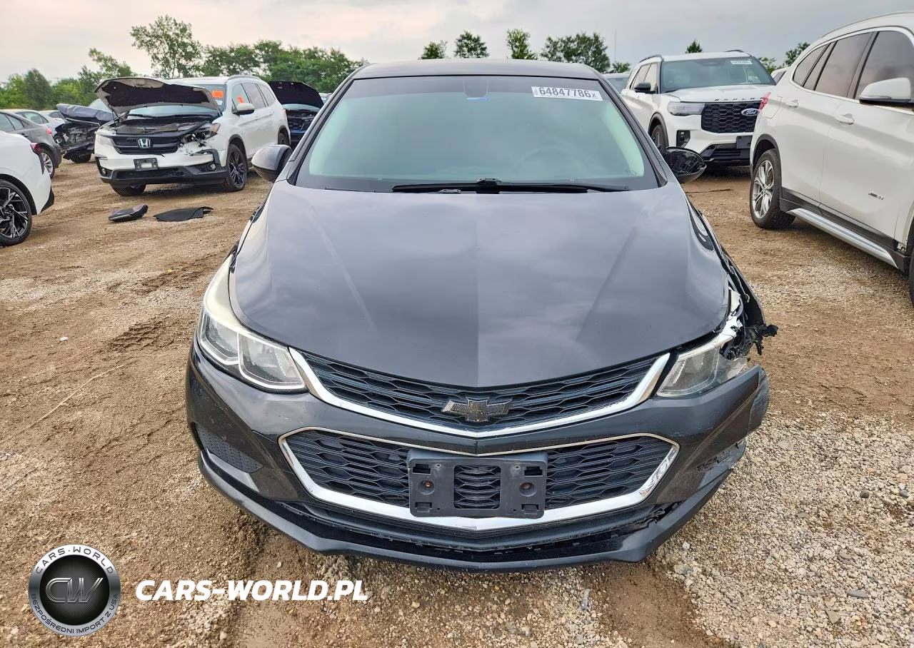 2018 Chevrolet Cruze Ls VIN:1G1BC5SM6J7210620 - 5