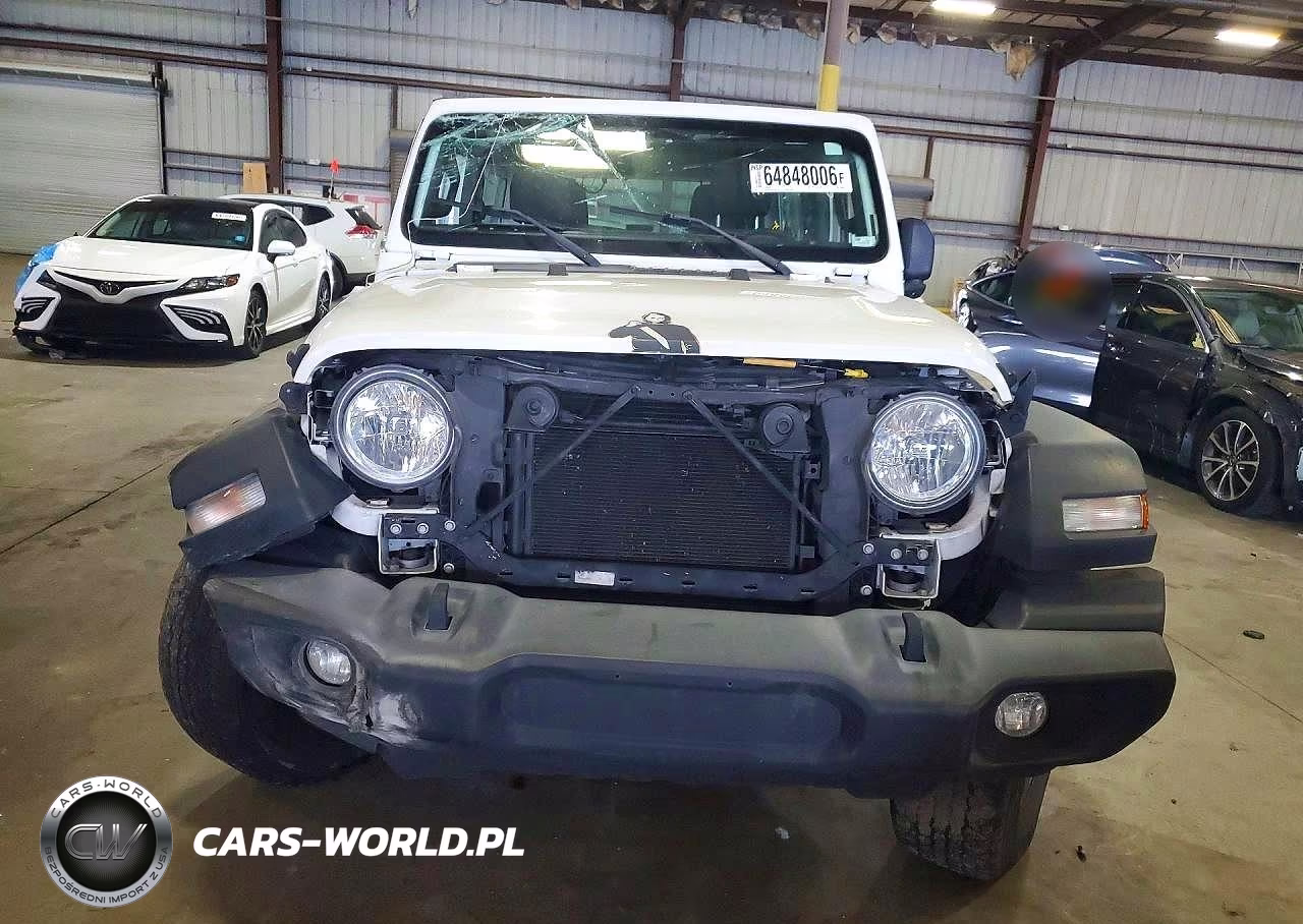 2018 Jeep Wrangler Unlimited Sport VIN:1C4HJXDG5JW139863 - 5
