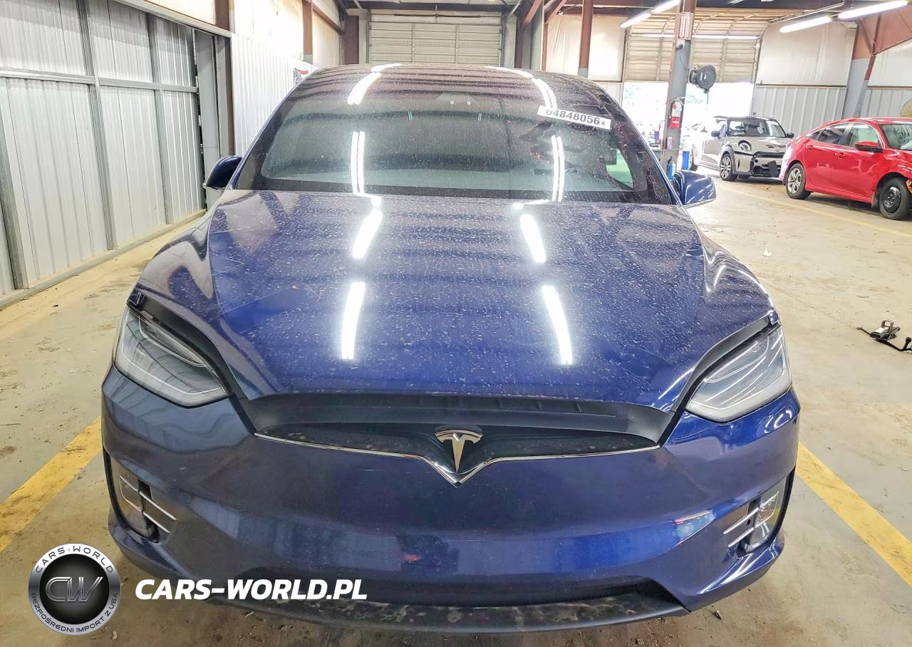 2018 Tesla Model X VIN:5YJXCBE27JF100935 - 5