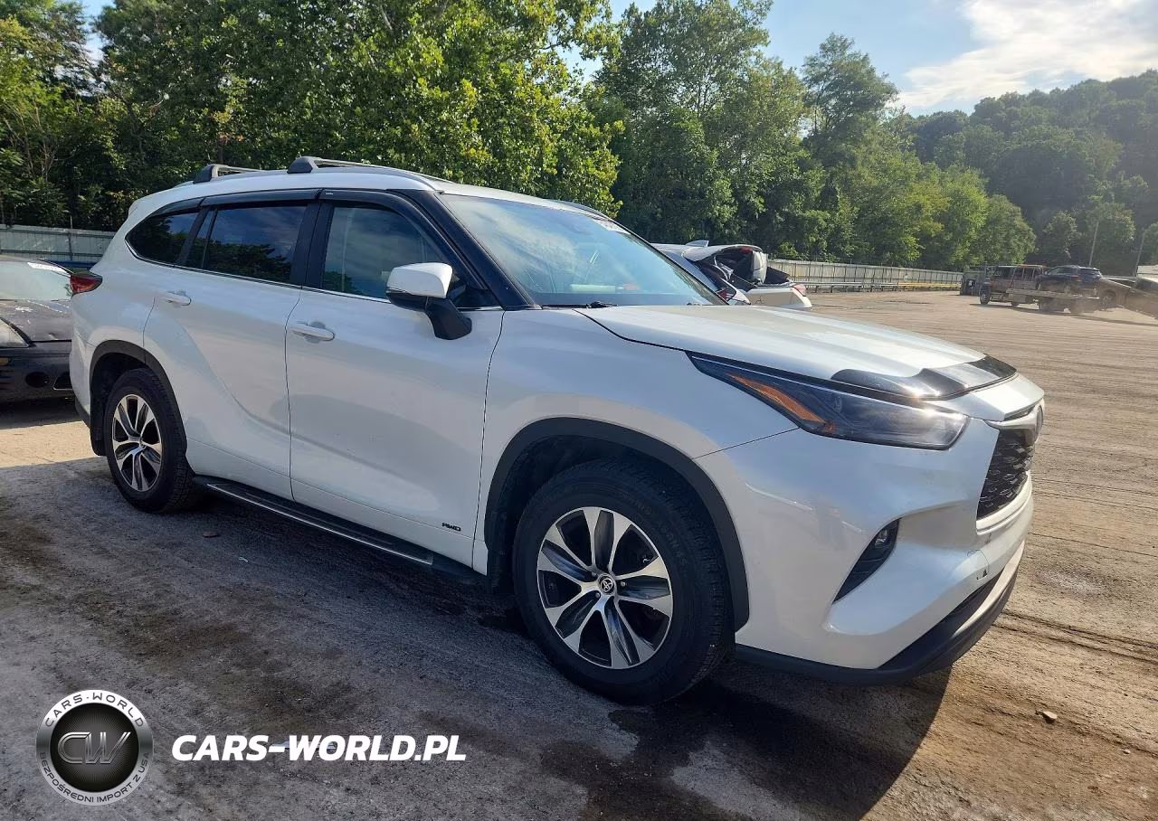 2023 Toyota Highlander Hybrid Xle VIN:5TDKBRCH6PS576577 - 4