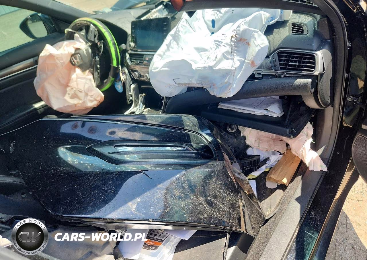 2018 Honda Accord Sport VIN:1HGCV1F39JA198919 - 8