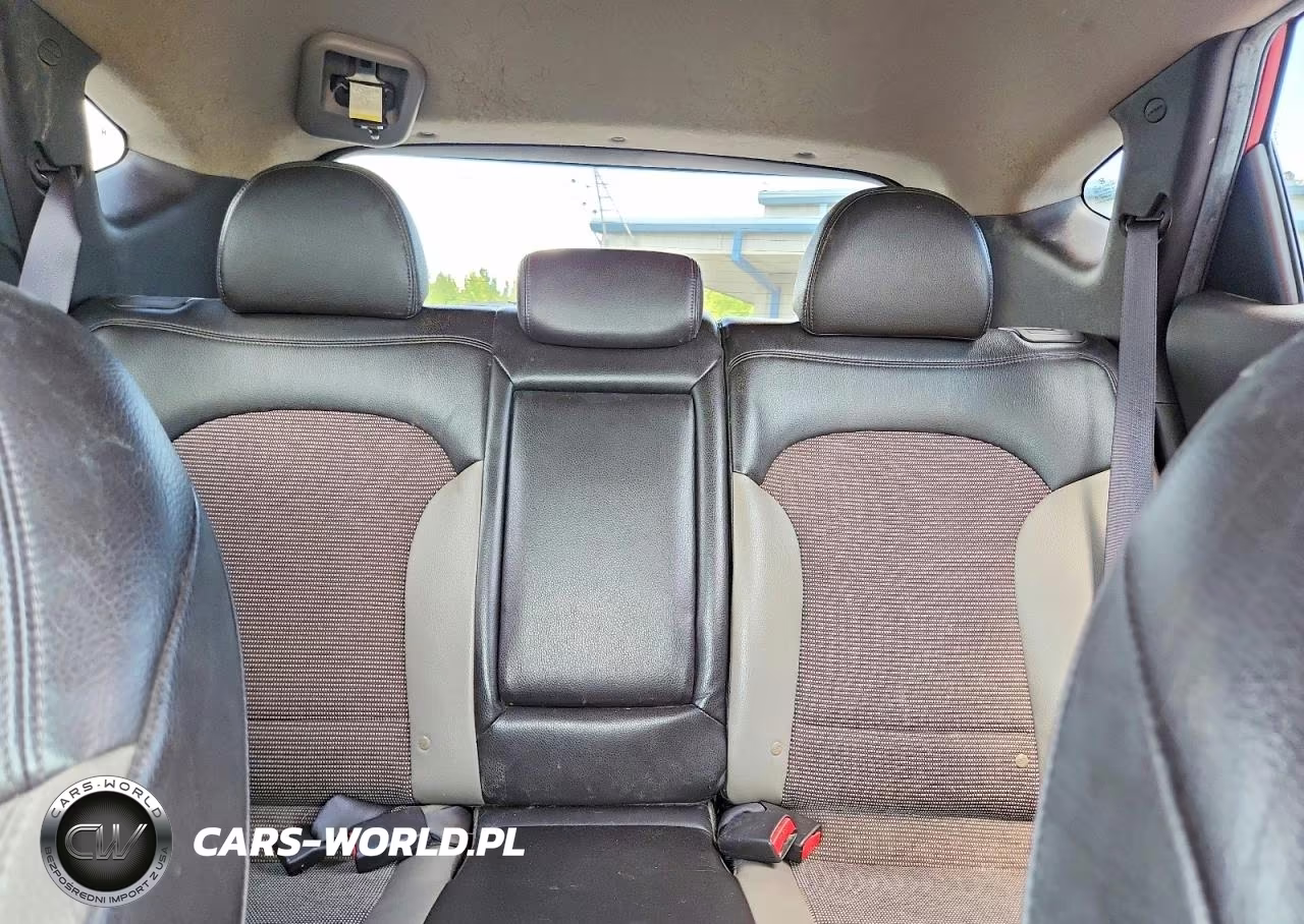 2011 Hyundai Tucson Gls VIN:KM8JUCAC0BU227487 - 10
