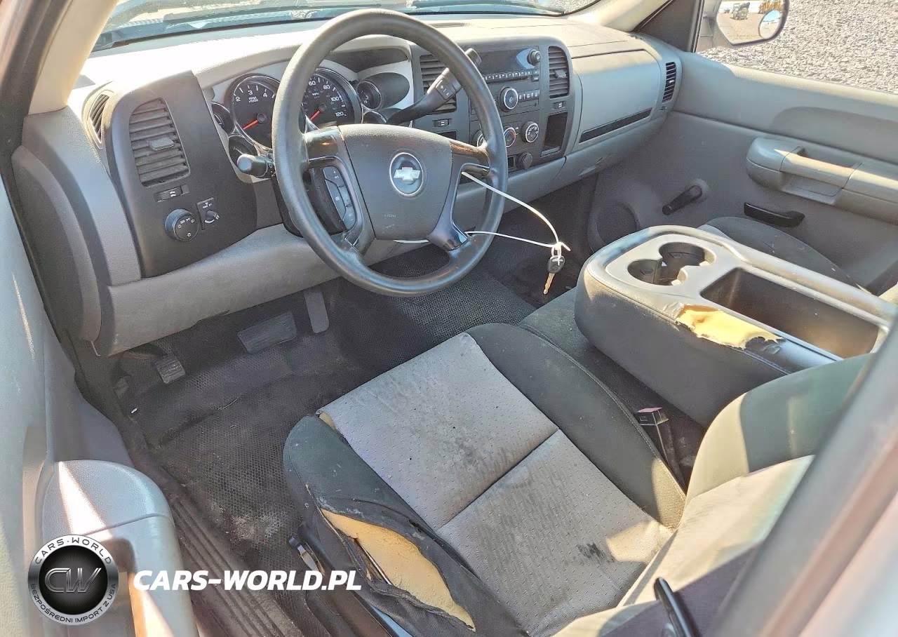 2008 Chevrolet Silverado C2500 Heavy Duty VIN:1GCHC24K58E191625 - 8