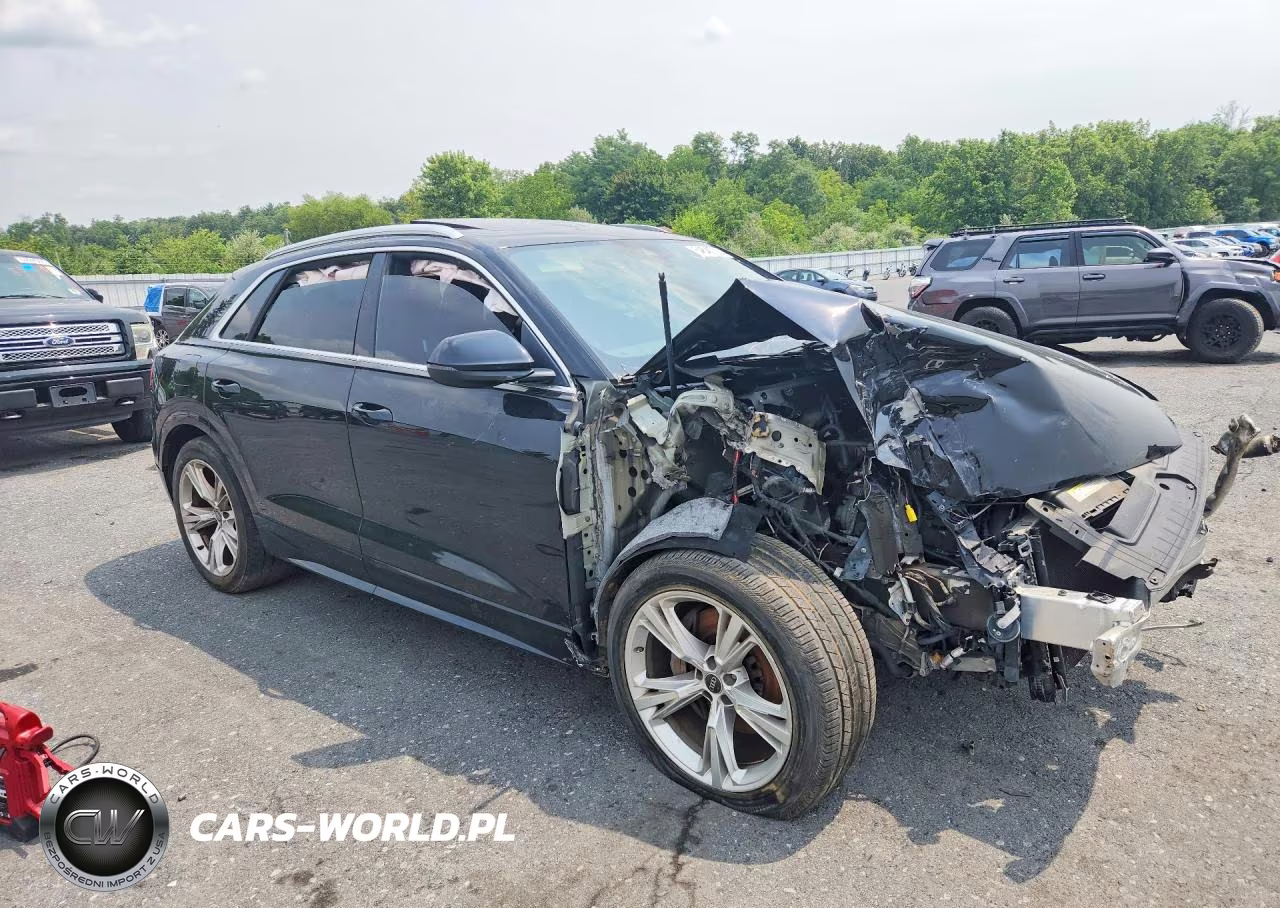 2019 Audi Q8 Premium VIN:WA1AVAF14KD028725 - 4