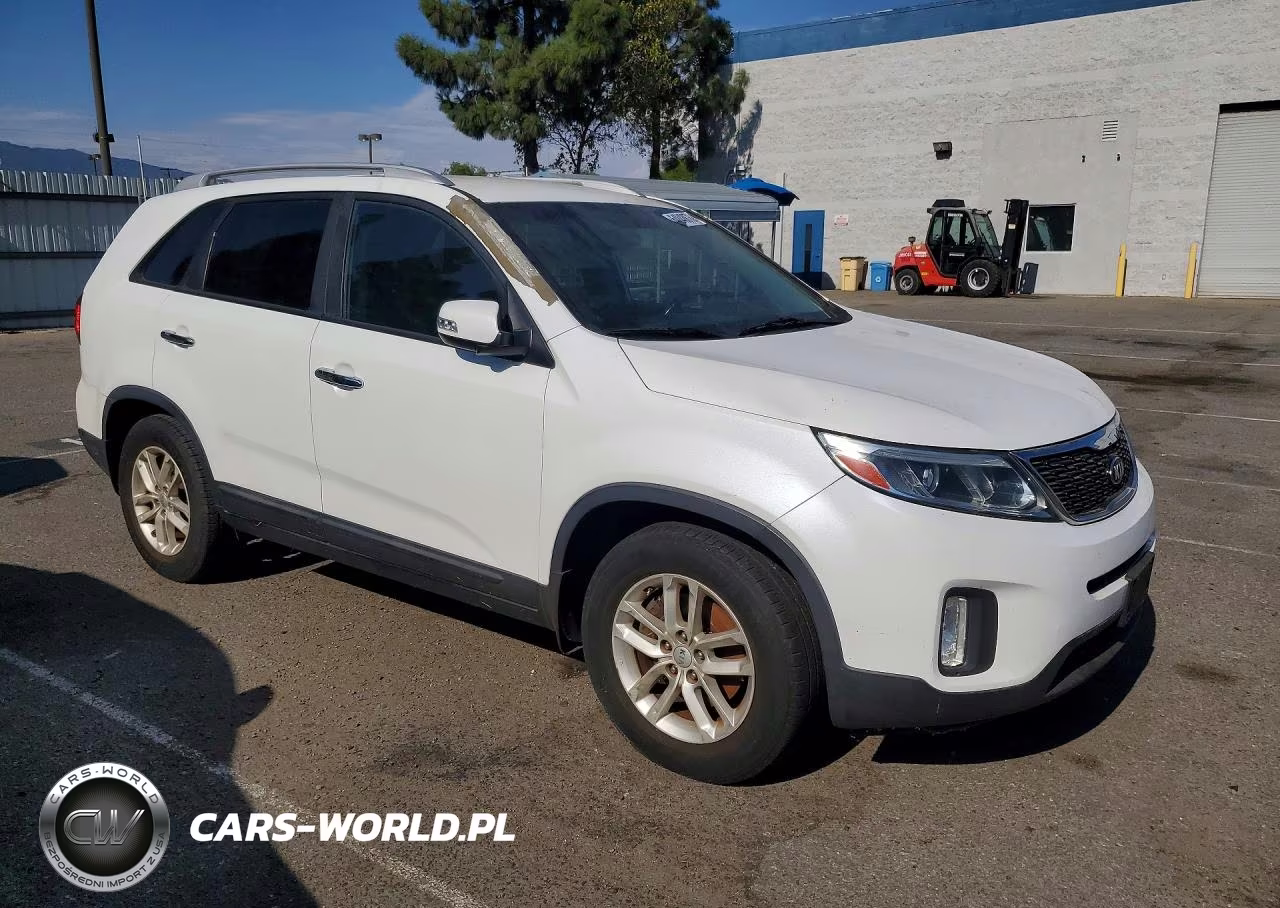 2014 Kia Sorento Lx VIN:5XYKT3A65EG455836 - 4