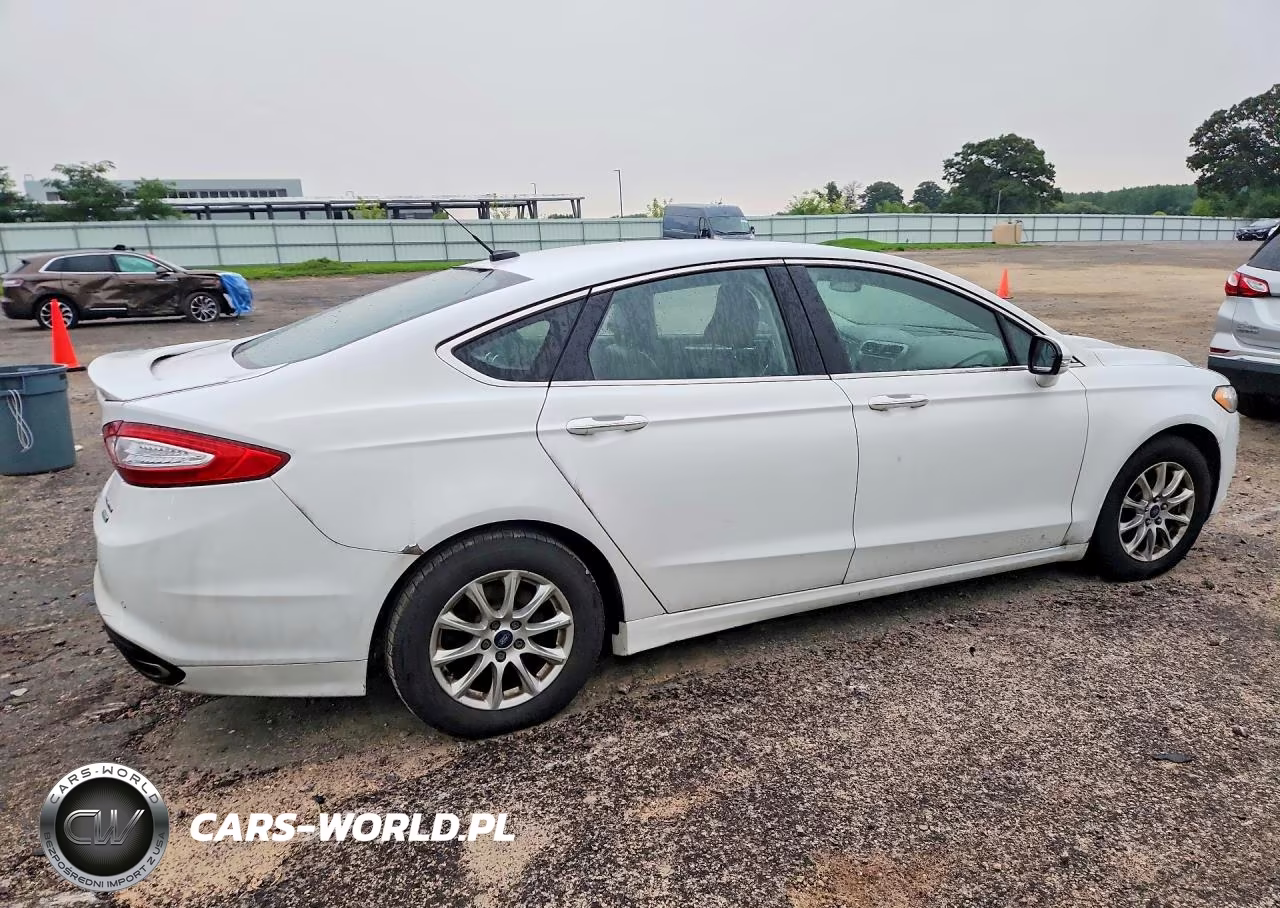 2015 Ford Fusion Titanium VIN:3FA6P0K92FR282335 - 3
